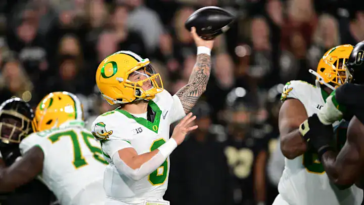 Ducks Dominate Purdue with 35-0 Shutout: Move to #1