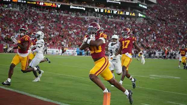 Trojans Dominate Georgia Southern Behind Maiva’s Career Day