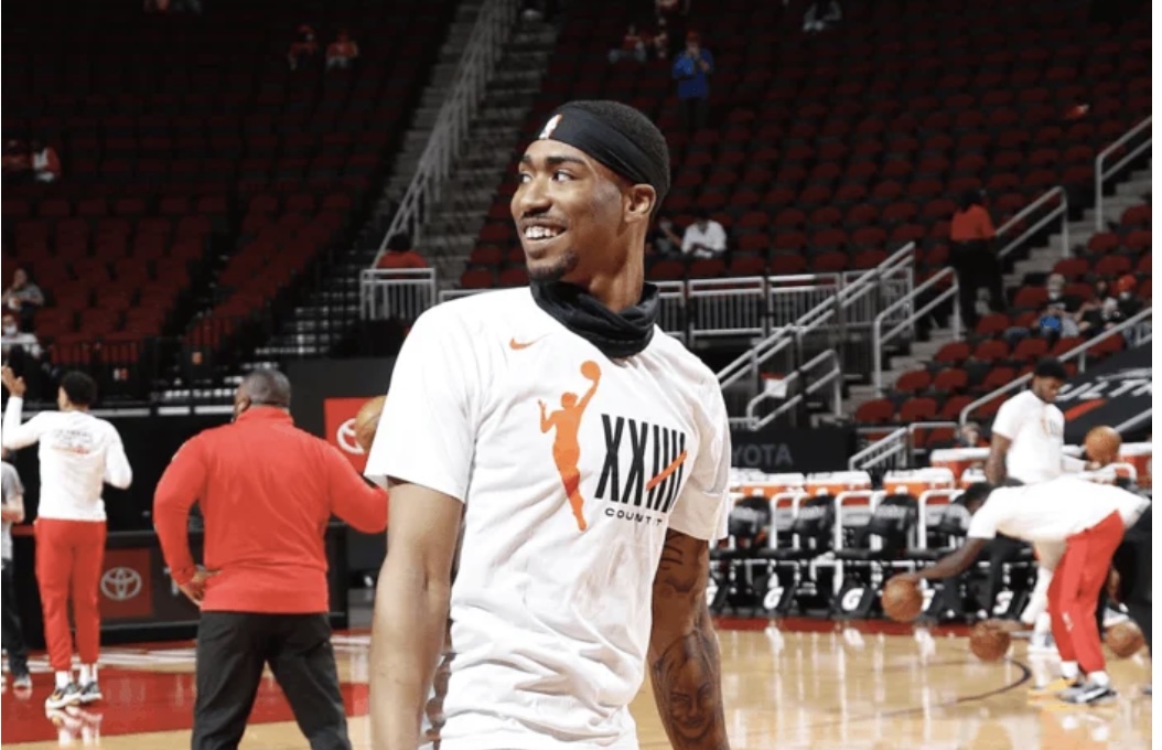 Jay Scrubb Gives Back to Louisville, Ky