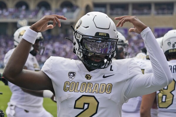 Shedeur Sanders Earns Davey O’Brien Quarterback of the Week honors