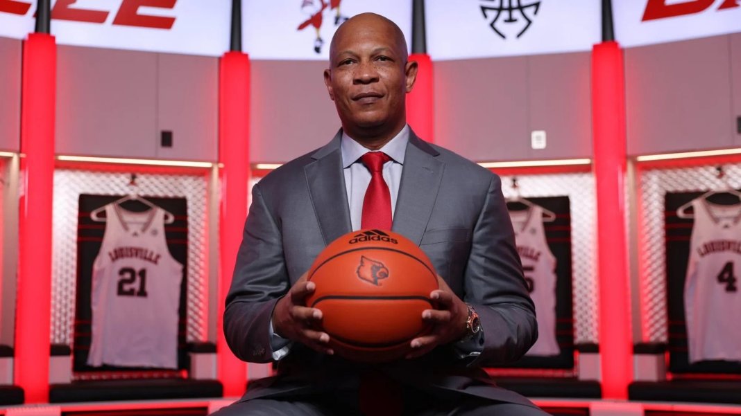 Louisville Basketball Reintroduces Themselves Louisville Basketball Reintroduces Themselves