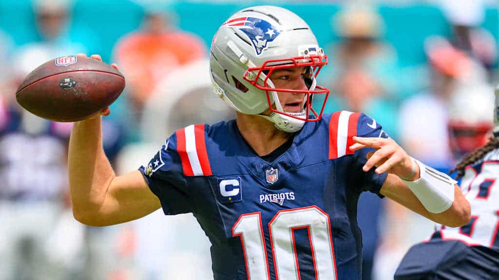 Drake Maye, Christian Benford & Evan McPherson Named Week 13 AFC Players of the Week